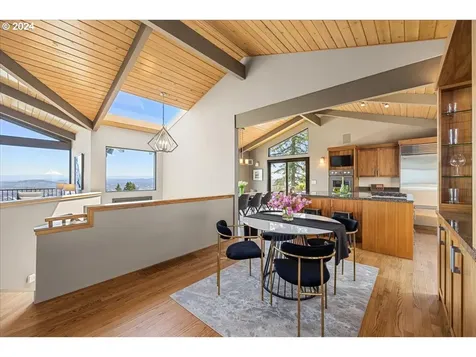 3025 Nw Monte Vista Terrace Portland OR 97210