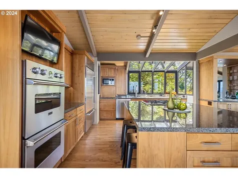 3025 Nw Monte Vista Terrace Portland OR 97210