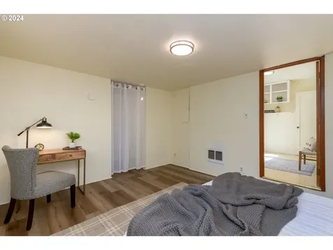 1476 W 4th Avenue Eugene OR 97402