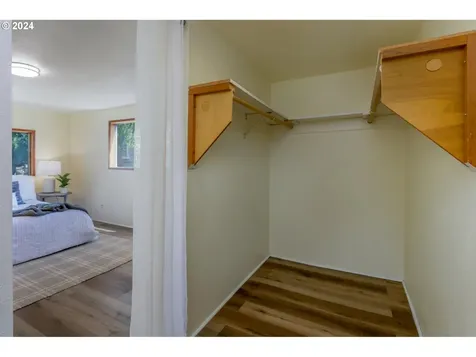 1476 W 4th Avenue Eugene OR 97402