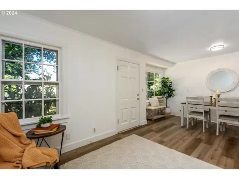 1476 W 4th Avenue Eugene OR 97402