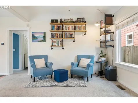 19204 Cokeron Drive Oregon City OR 97045