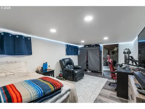 19204 Cokeron Drive Oregon City OR 97045