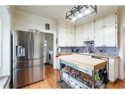 19204 Cokeron Drive Oregon City OR 97045