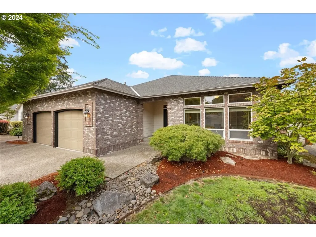 8135 Se 141st Avenue Portland OR 97236