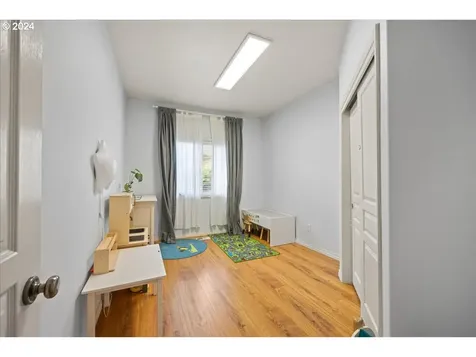 8135 Se 141st Avenue Portland OR 97236