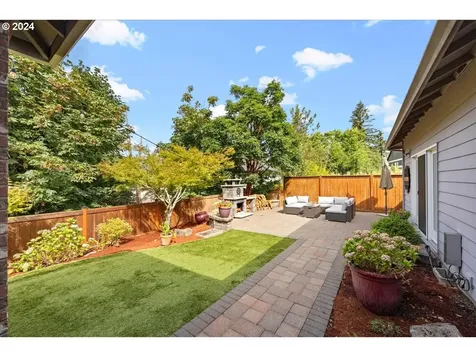 8135 Se 141st Avenue Portland OR 97236