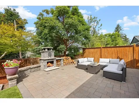 8135 Se 141st Avenue Portland OR 97236