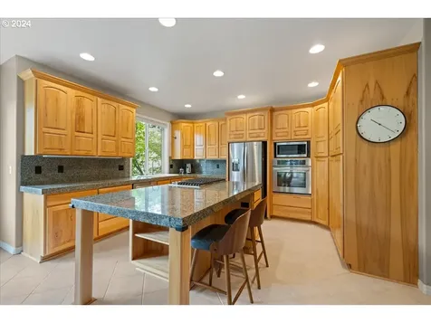 8135 Se 141st Avenue Portland OR 97236