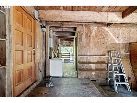 89731 Indian Creek Road Swisshome OR 97480