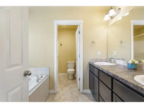 1560 41st Court Washougal WA 98671