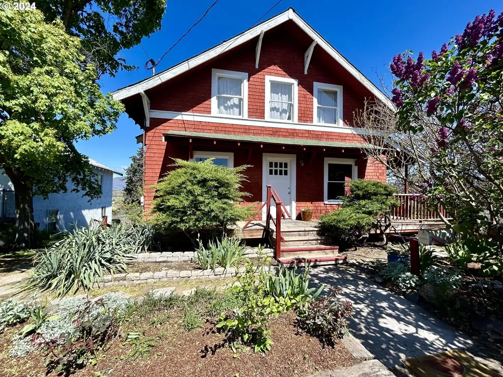 827 E 7th Street The Dalles OR 97058