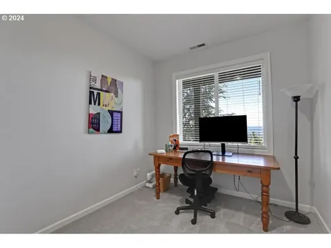 1939 NW Jasmine Lane Portland OR 97229