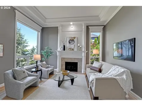 1939 NW Jasmine Lane Portland OR 97229