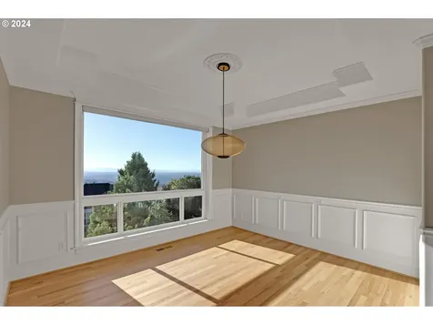 1939 NW Jasmine Lane Portland OR 97229