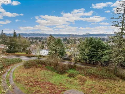 3713 W Street Washougal WA 98671