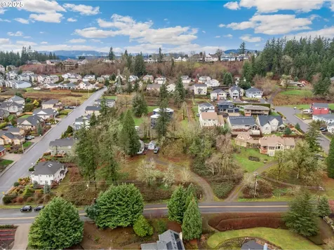 3713 W Street Washougal WA 98671