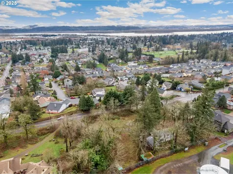 3713 W Street Washougal WA 98671