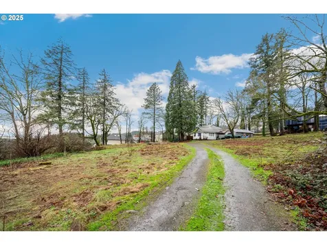 3713 W Street Washougal WA 98671