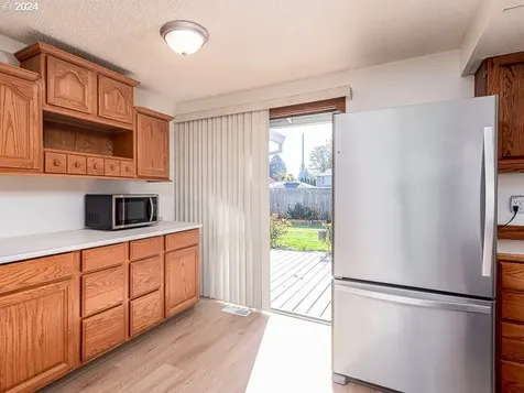 357 NE Hyde Circle Hillsboro OR 97124