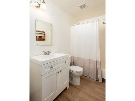 357 NE Hyde Circle Hillsboro OR 97124