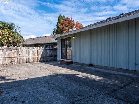357 NE Hyde Circle Hillsboro OR 97124