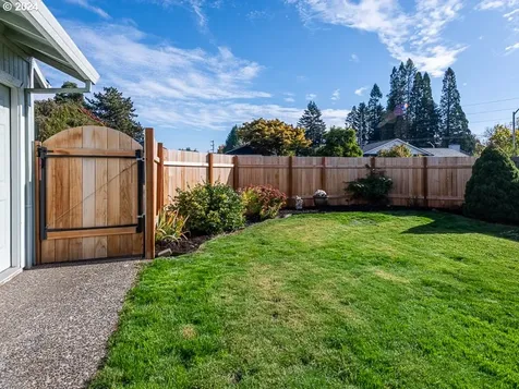 357 NE Hyde Circle Hillsboro OR 97124