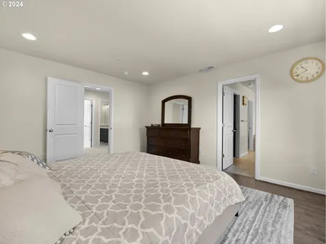 17007 Se Rhododendron Street Happy Valley OR 97086