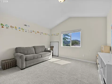 17007 Se Rhododendron Street Happy Valley OR 97086