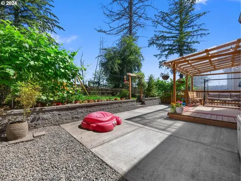 17007 Se Rhododendron Street Happy Valley OR 97086