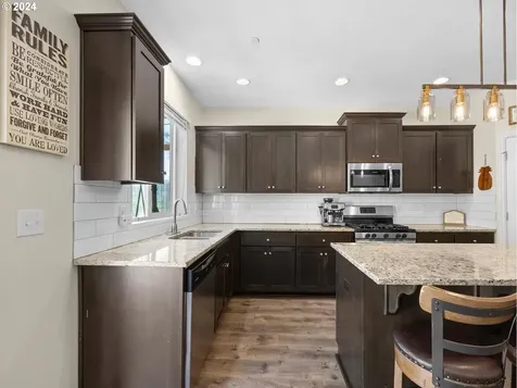 17007 Se Rhododendron Street Happy Valley OR 97086