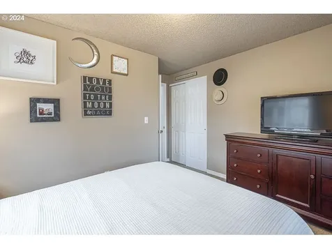 549 Ford Street Se Salem OR 97301