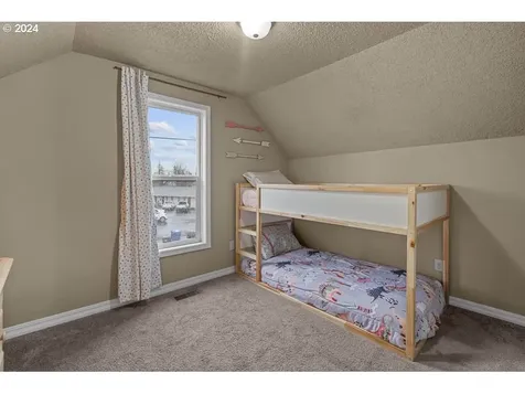 549 Ford Street Se Salem OR 97301