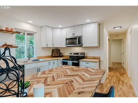 23670 Se Oak Street Gresham OR 97030