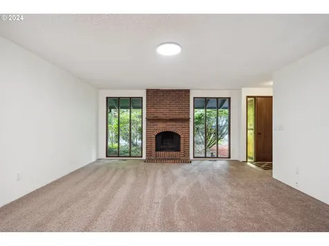 15150 SW New Plymouth Lane Beaverton OR 97007