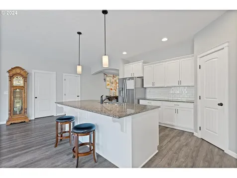33968 Se Vine Street Scappoose OR 97056