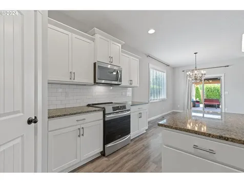 33968 Se Vine Street Scappoose OR 97056