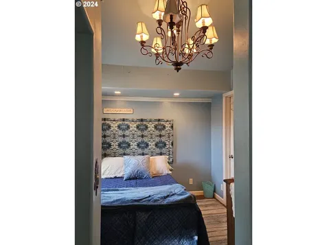 233 NW Cedar Avenue Redmond OR 97756