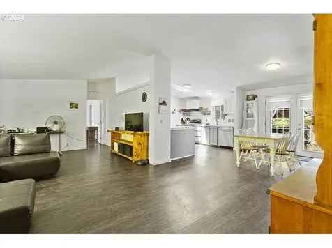 20687 Ne Crestview Drive Fairview OR 97024