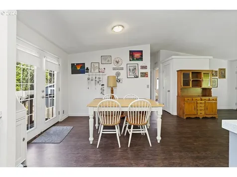 20687 Ne Crestview Drive Fairview OR 97024
