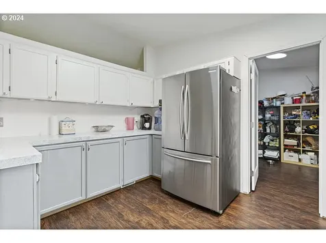 20687 Ne Crestview Drive Fairview OR 97024