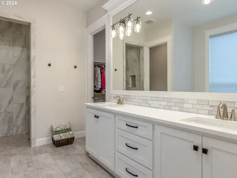 18205 NE 79th Street Vancouver WA 98682