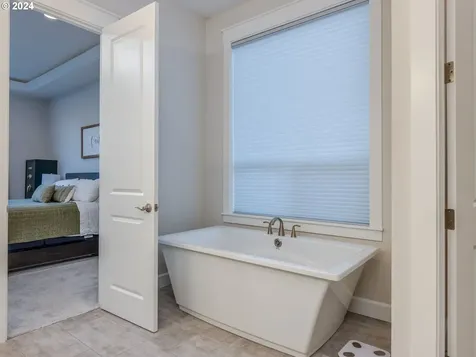18205 NE 79th Street Vancouver WA 98682