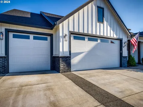 18205 NE 79th Street Vancouver WA 98682