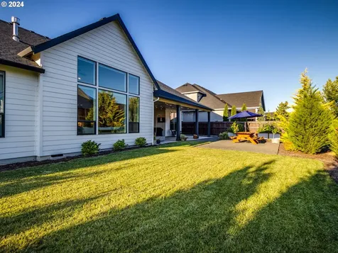 18205 NE 79th Street Vancouver WA 98682