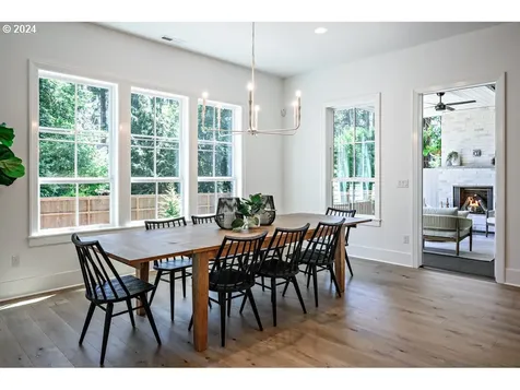 361 10th Street Lake Oswego OR 97034