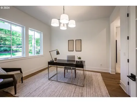 361 10th Street Lake Oswego OR 97034