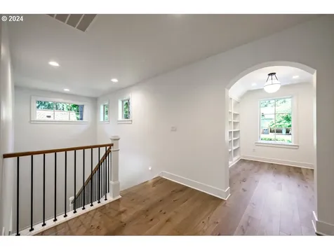 361 10th Street Lake Oswego OR 97034