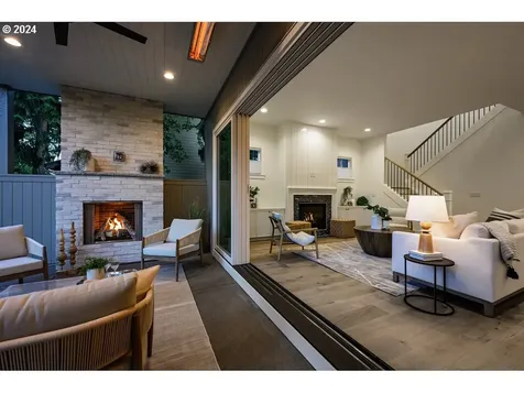 361 10th Street Lake Oswego OR 97034