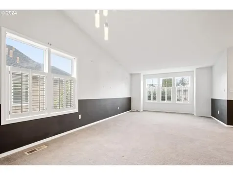 15301 NE 77th Street Vancouver WA 98682
